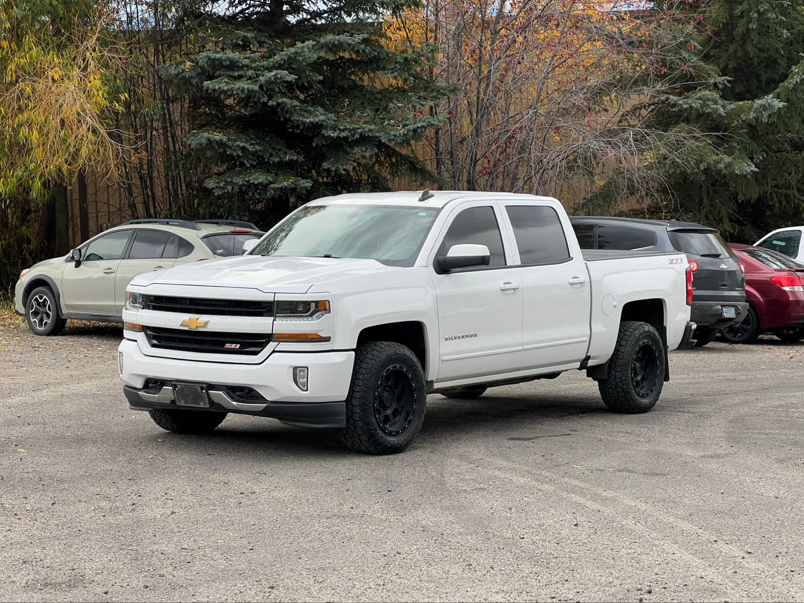 2017 Chevrolet Silverado 1500 LT 4WD Crew Cab 143.5 3