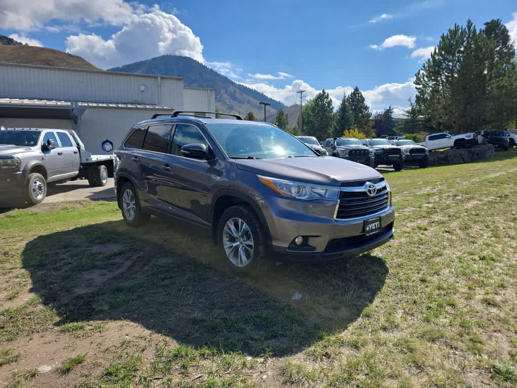 2015 Toyota Highlander XLE 8