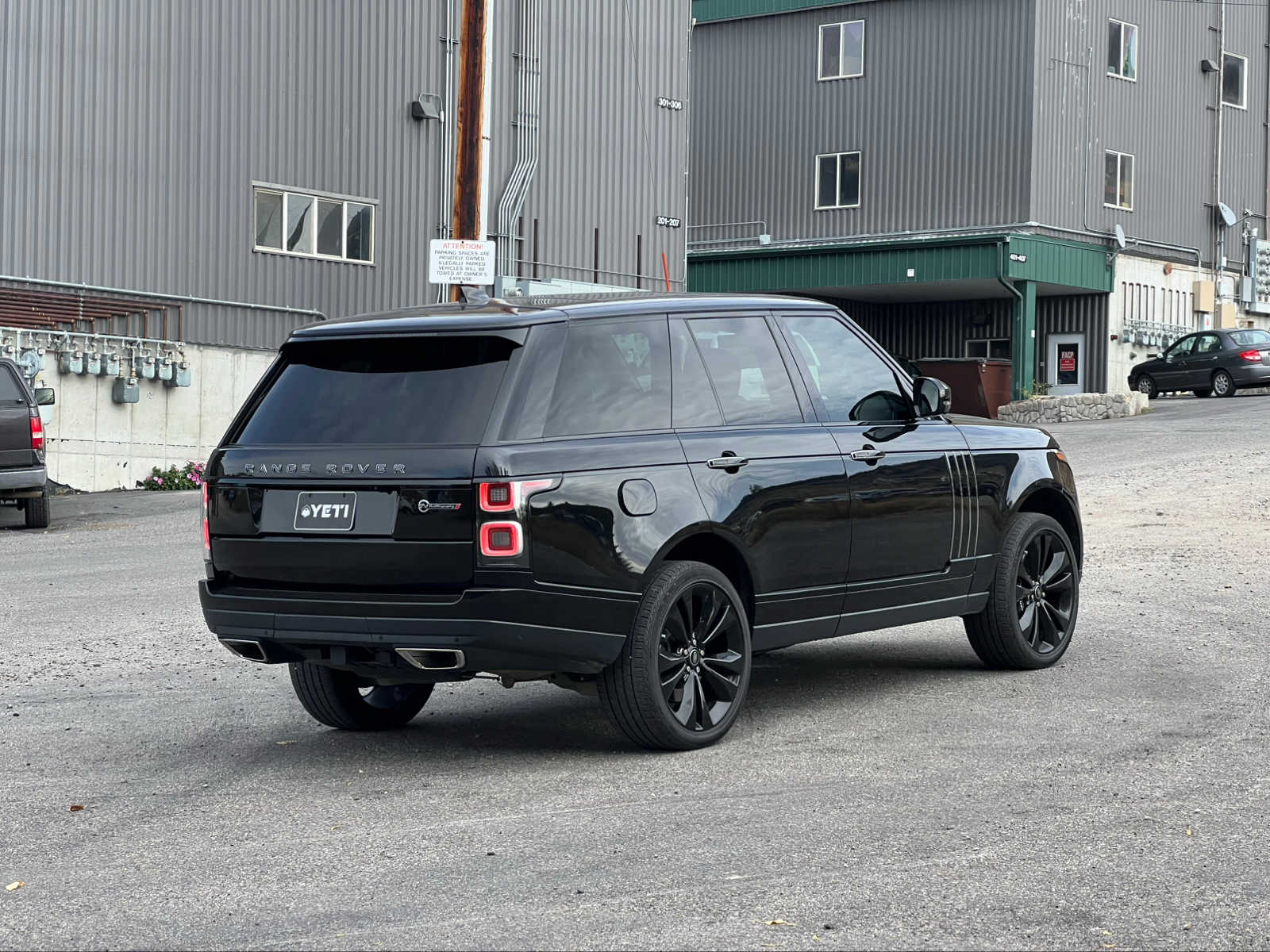 2021 Land Rover Range Rover SV Autobiography Dynamic Black 13