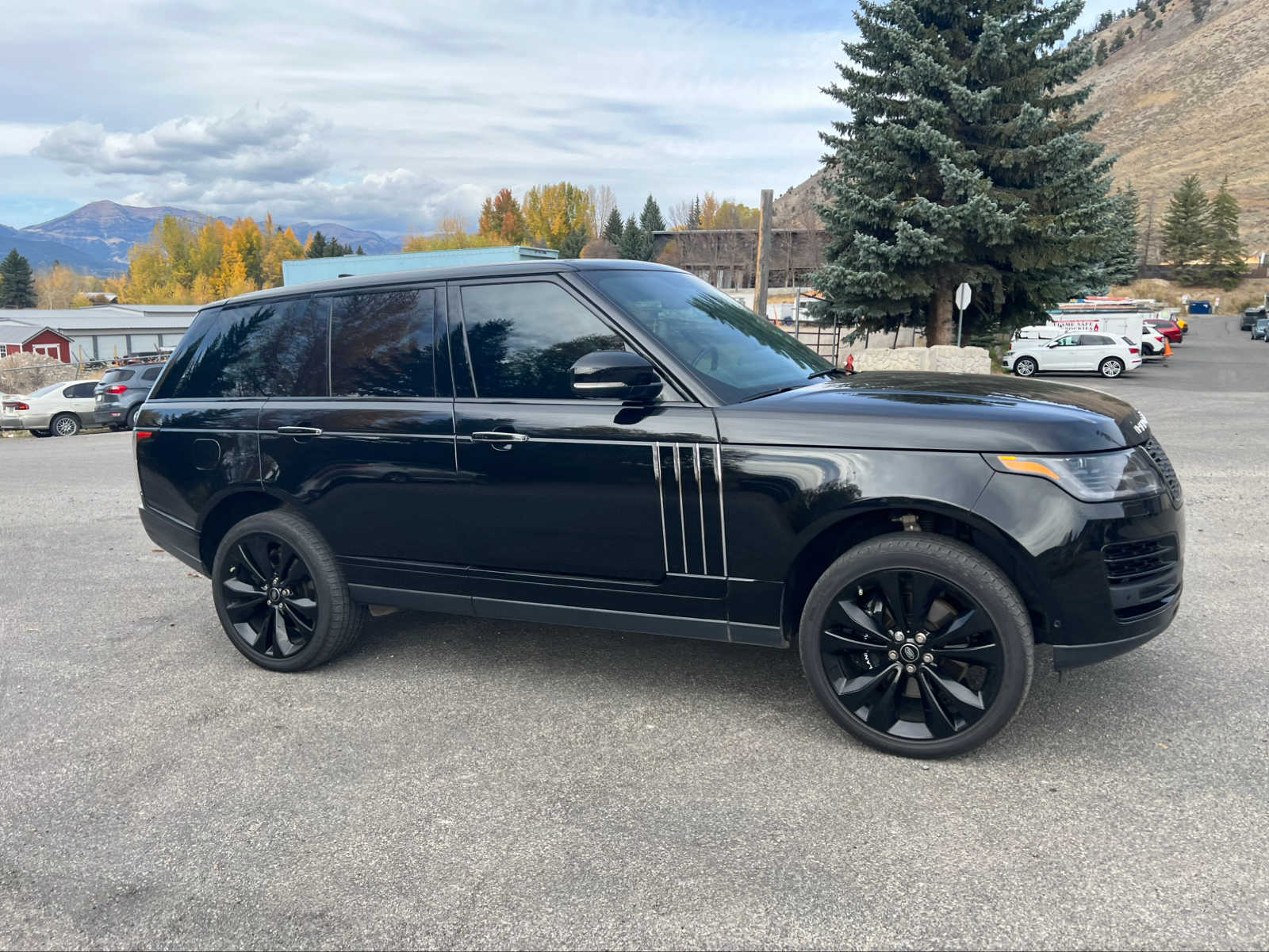 2021 Land Rover Range Rover SV Autobiography Dynamic Black 27