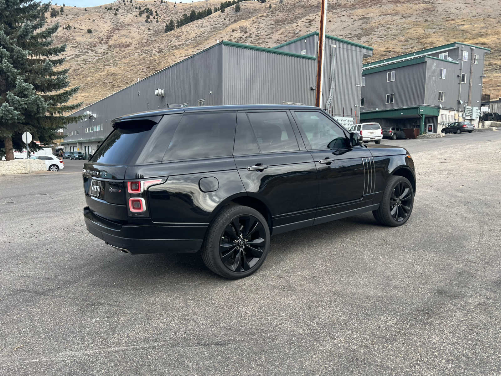 2021 Land Rover Range Rover SV Autobiography Dynamic Black 30