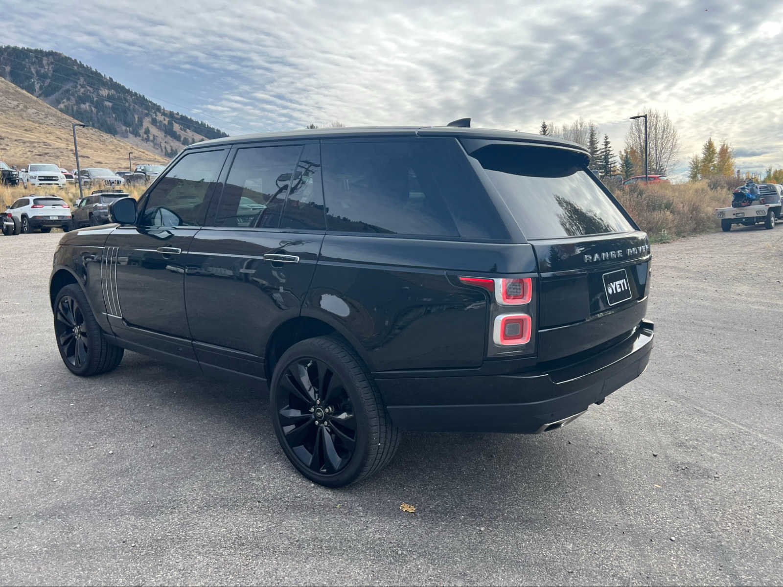 2021 Land Rover Range Rover SV Autobiography Dynamic Black 34