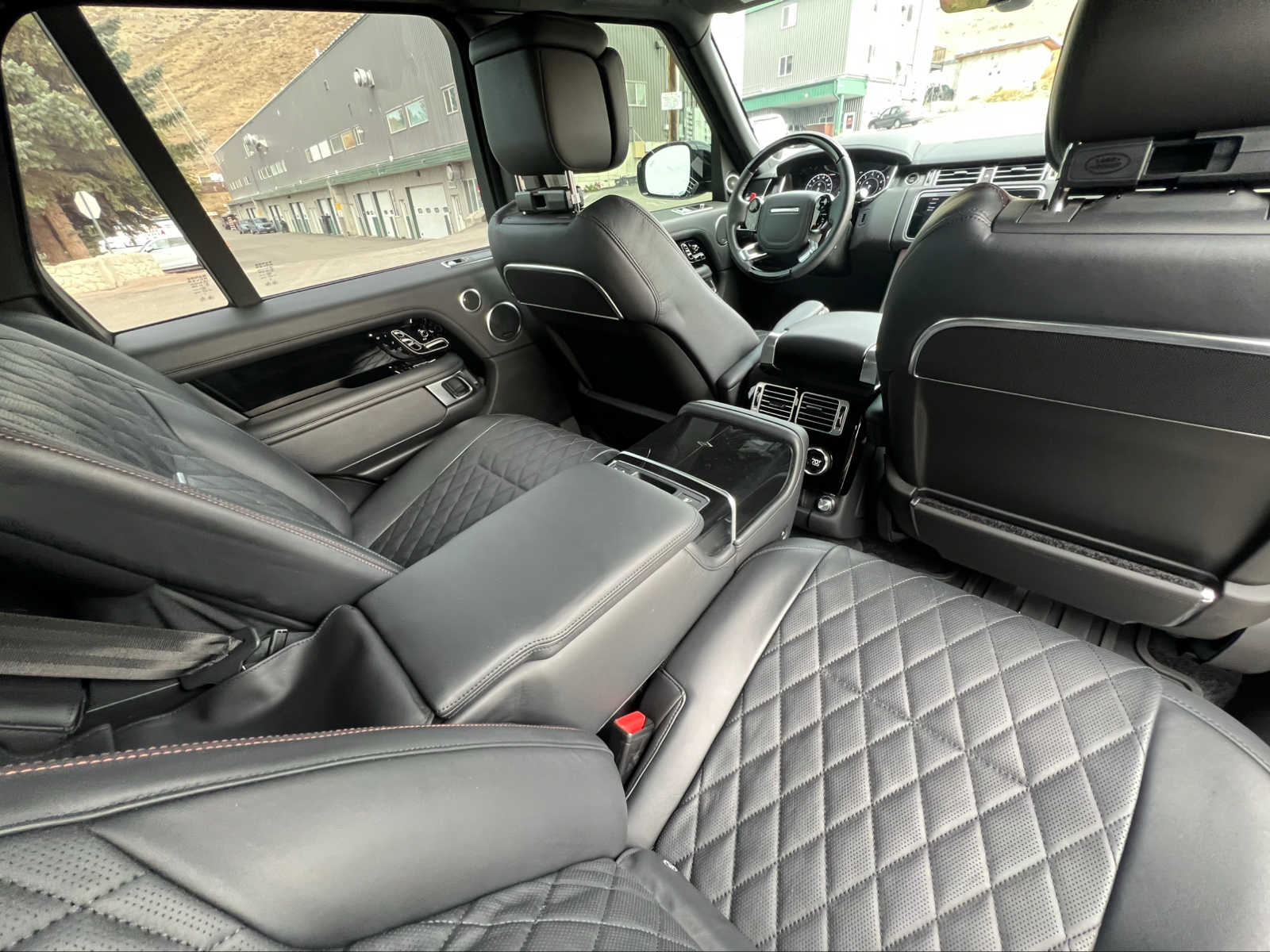 2021 Land Rover Range Rover SV Autobiography Dynamic Black 48