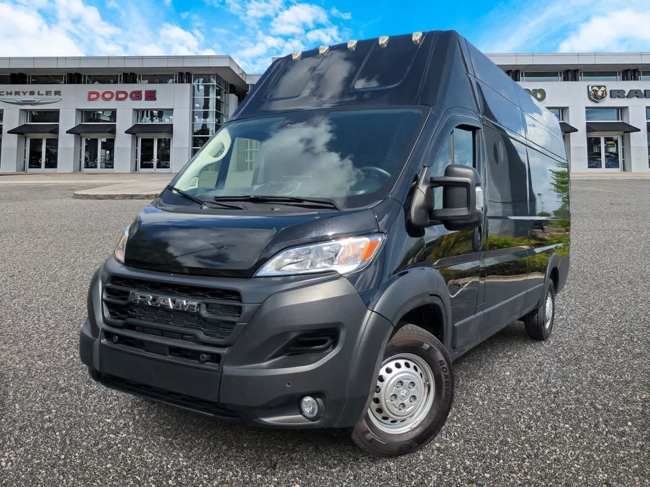 Black Clearcoat 2025 RAM ProMaster 3500 Tradesman 159 Super High Roof Extended Cargo Van FWD Van Front-Wheel Drive 9-Speed Automatic