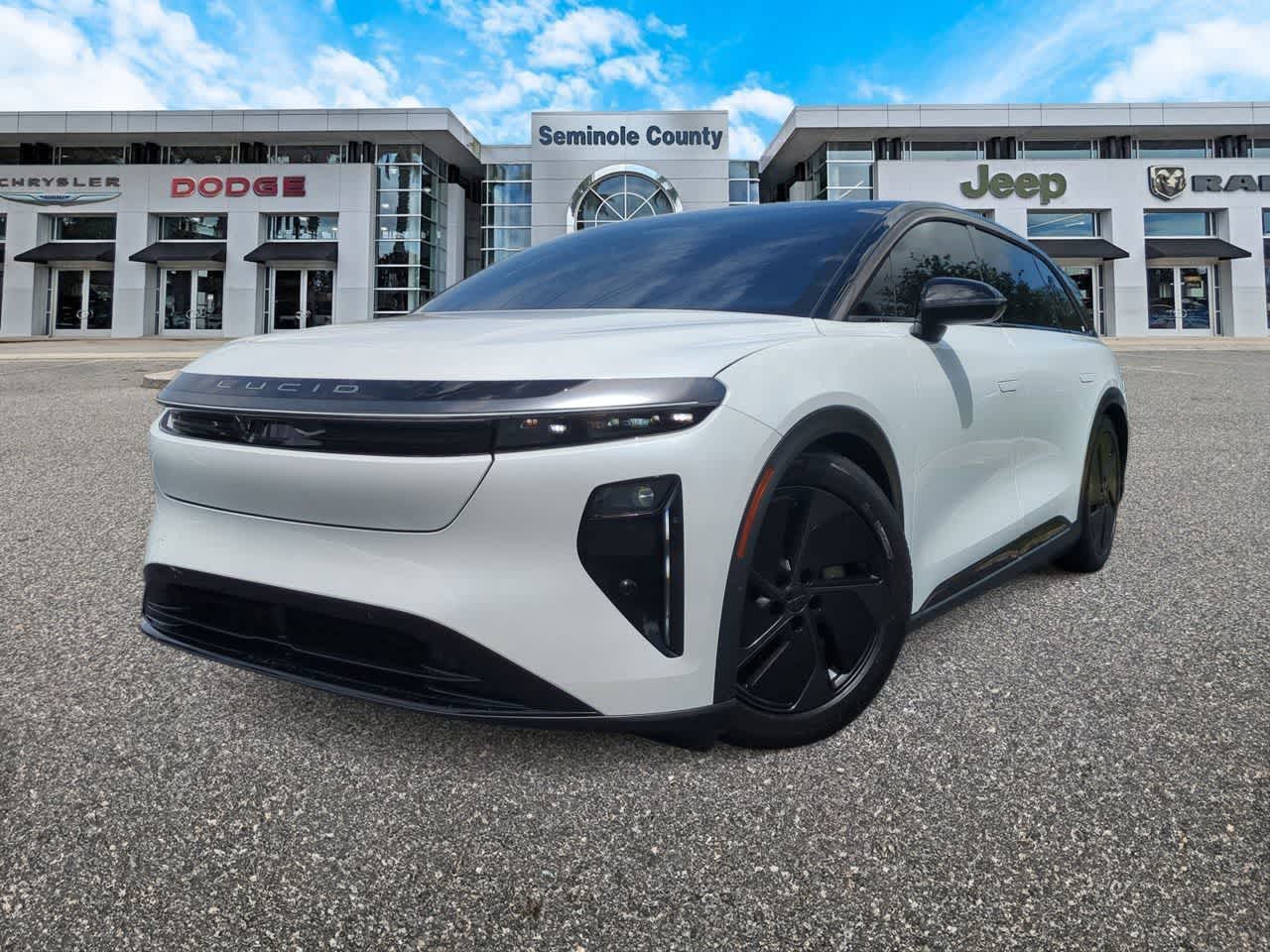 White 2026 Lucid Gravity Touring AWD SUV / Crossover All-Wheel Drive 1-Speed Automatic