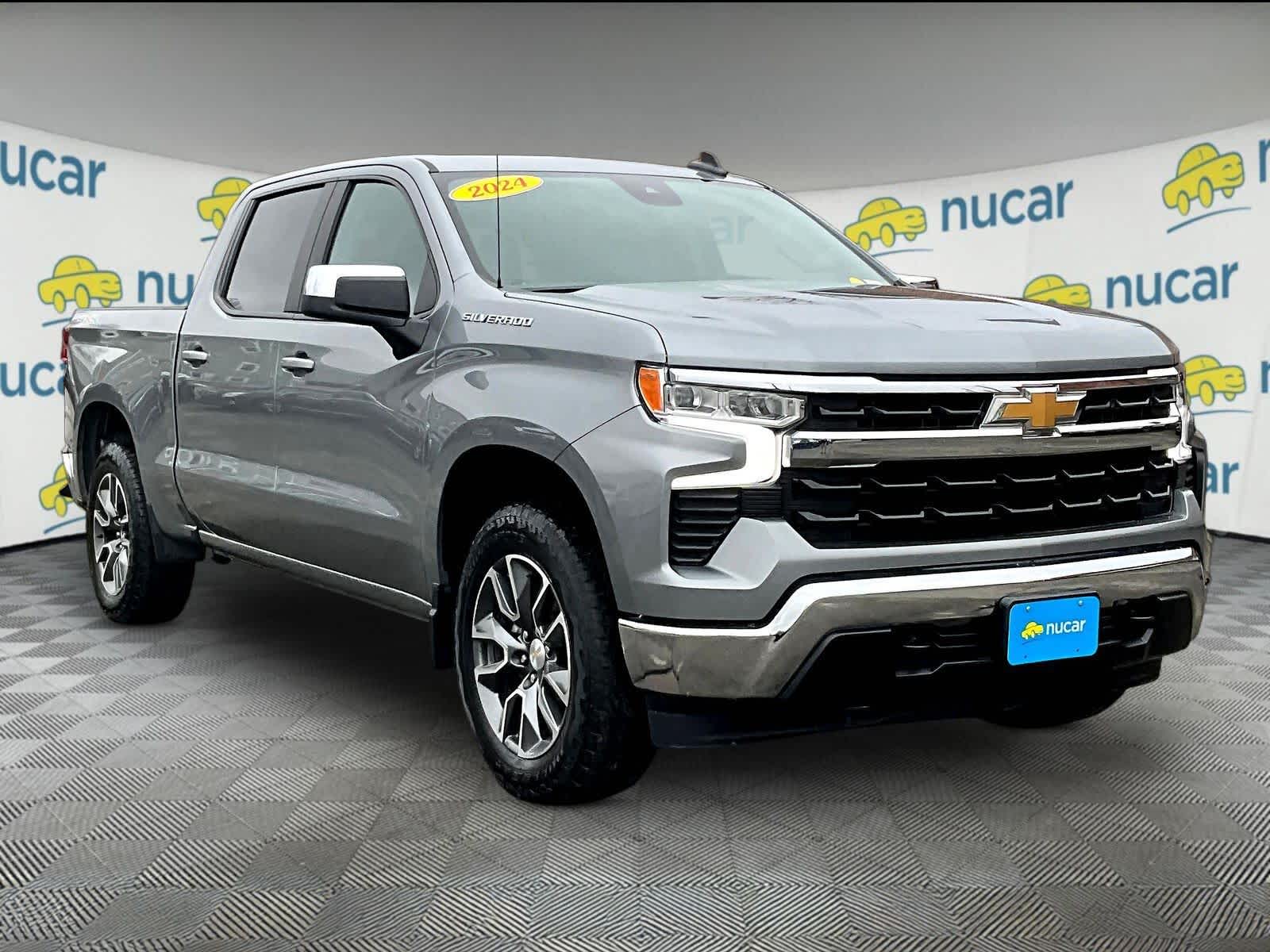 Sterling Gray Metallic 2024 Chevrolet Silverado 1500 LT Crew Cab 4WD Pickup Truck Four-Wheel Drive 8-Speed Automatic