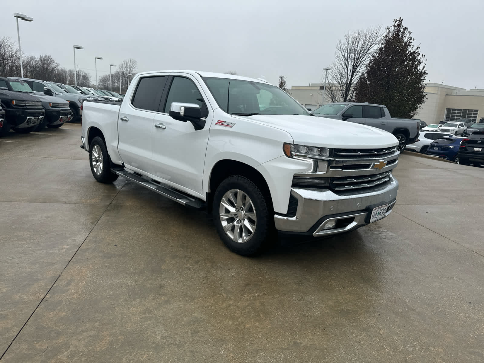 2021 Chevrolet Silverado 1500 LTZ 4WD Crew Cab 147 6