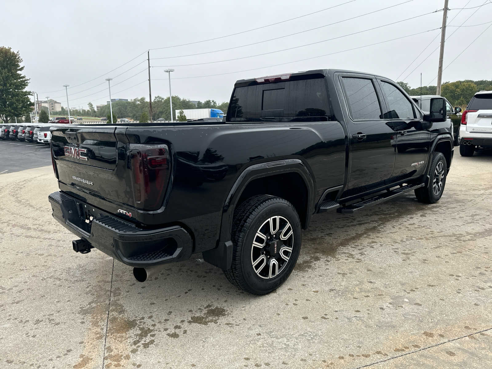 2021 GMC Sierra 2500HD AT4 4WD Crew Cab 159 4