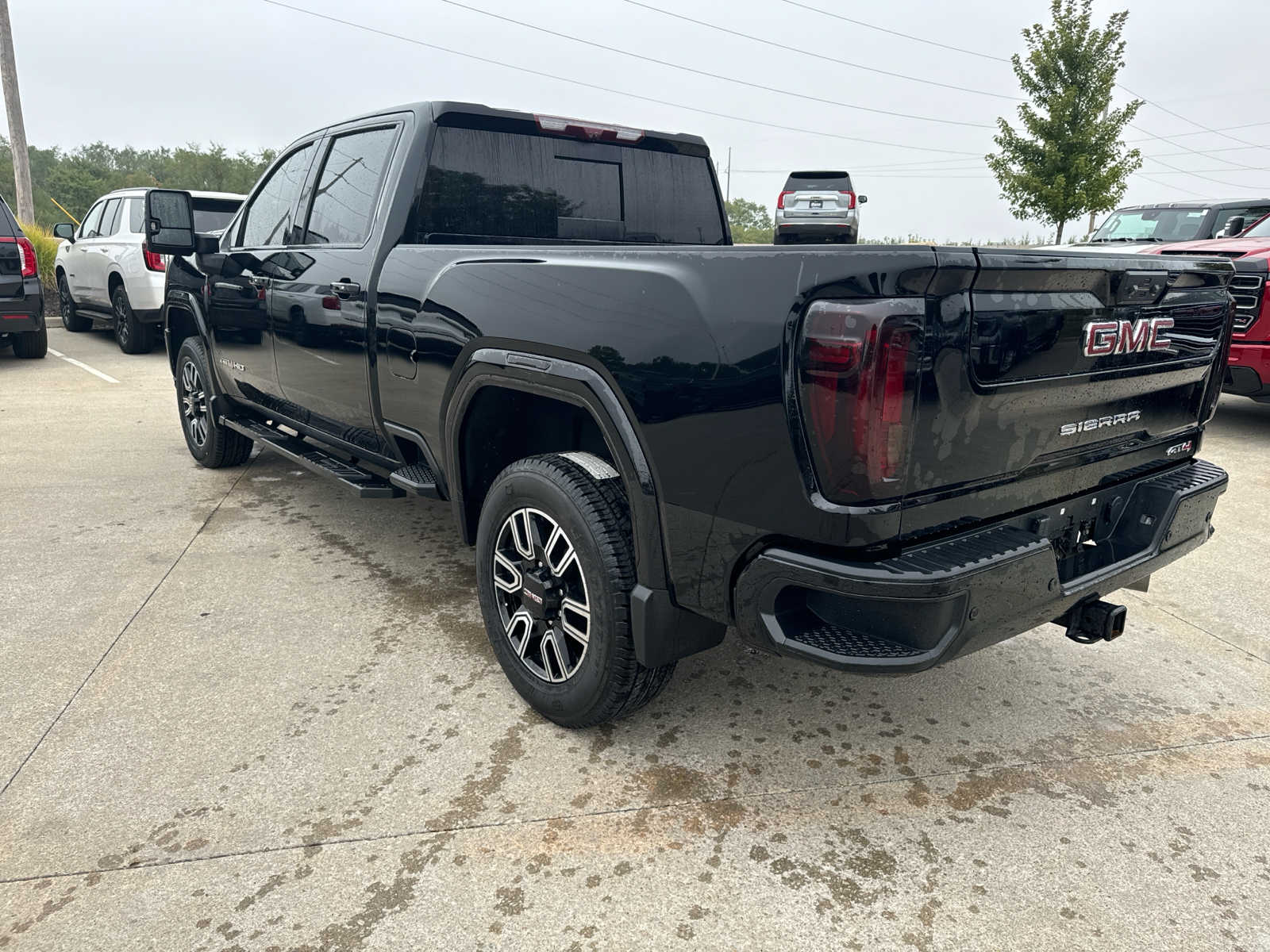 2021 GMC Sierra 2500HD AT4 4WD Crew Cab 159 3