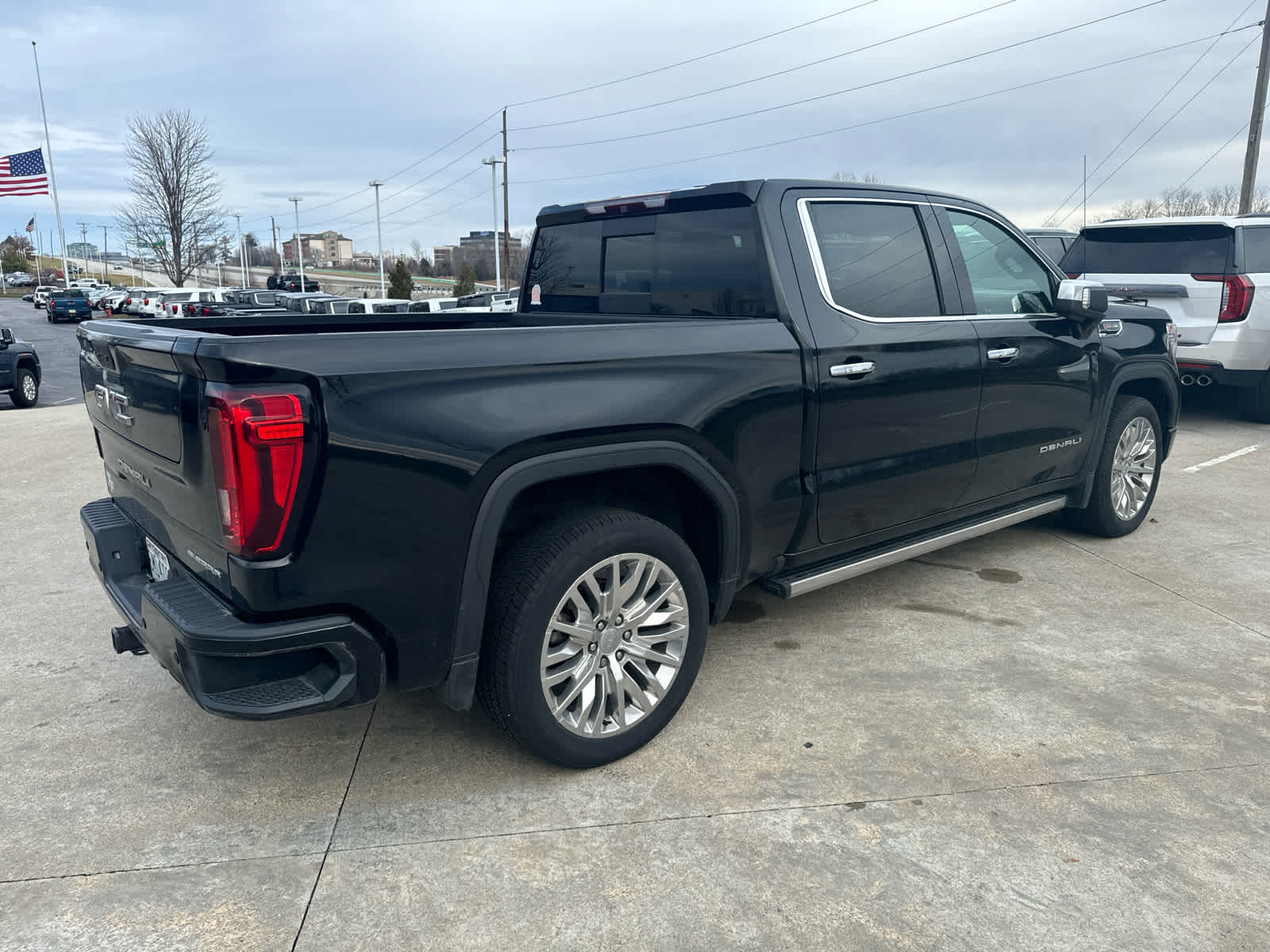 2019 GMC Sierra 1500 Denali 4WD Crew Cab 147 4