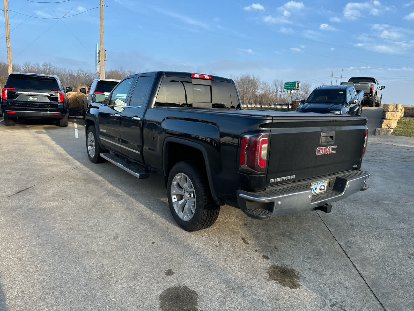 2017 GMC Sierra 1500 SLT 4WD Double Cab 143.5 3