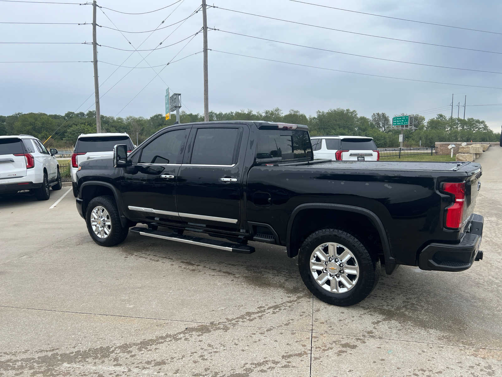 2024 Chevrolet Silverado 2500HD High Country 4WD Crew Cab 159 3