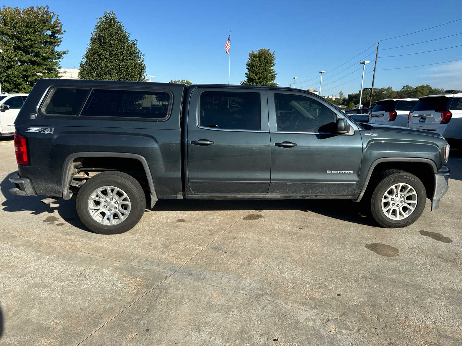 2017 GMC Sierra 1500 SLE 4WD Crew Cab 143.5 5