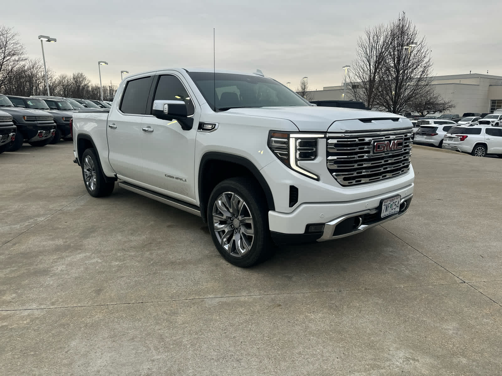 2023 GMC Sierra 1500 Denali 4WD Crew Cab 147 6