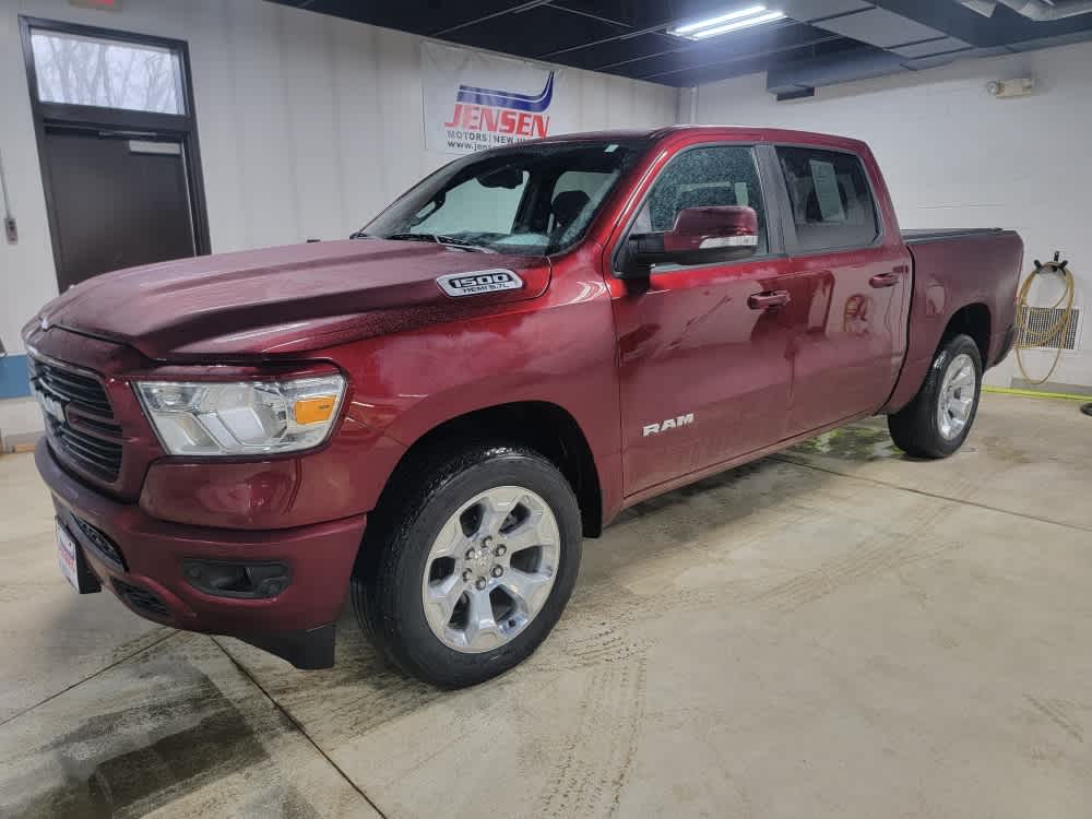Delmonico Red Pearl Coat 2019 RAM 1500 Big Horn Crew Cab 4WD Pickup Truck Four-Wheel Drive 8-Speed Automatic