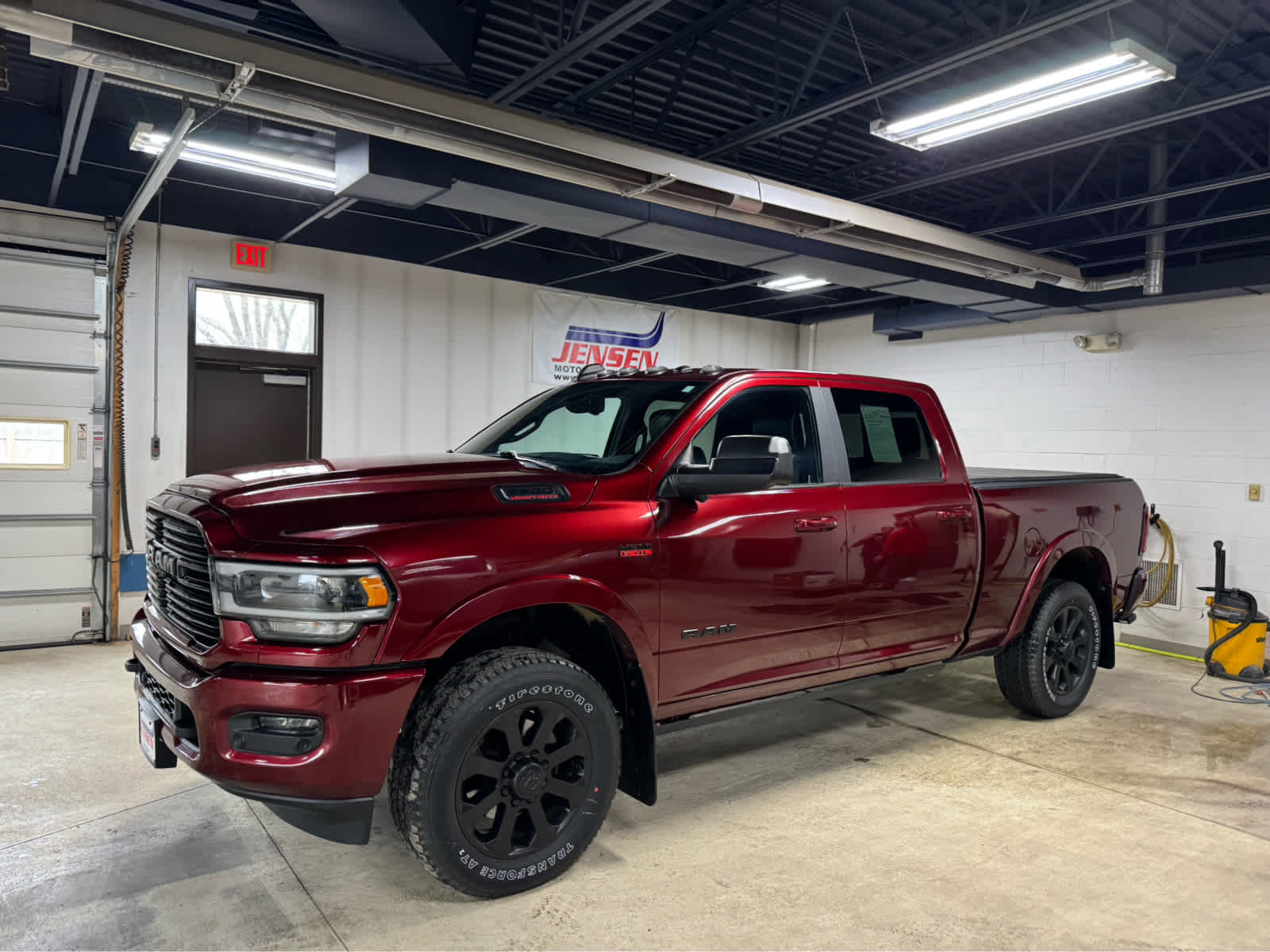 2020 RAM 3500 Laramie Crew Cab 4WD