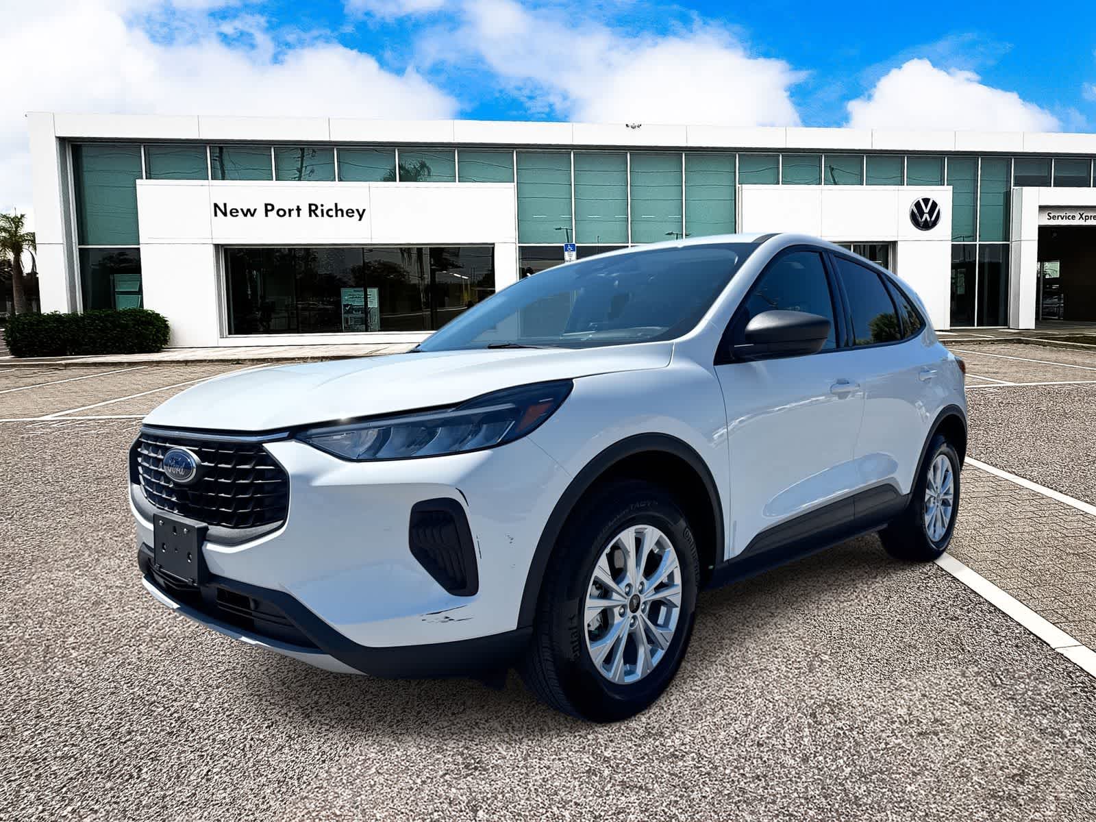 View vehicle photo 2