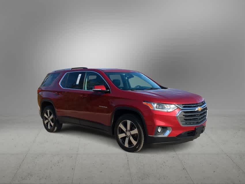 Used 2018 Chevrolet Traverse 3LT with VIN 1GNEVHKW2JJ276660 for sale in New Port Richey, FL