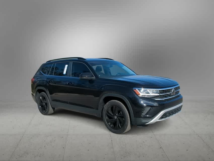 Used 2022 Volkswagen Atlas SE w/Tech with VIN 1V2KP2CAXNC510848 for sale in New Port Richey, FL