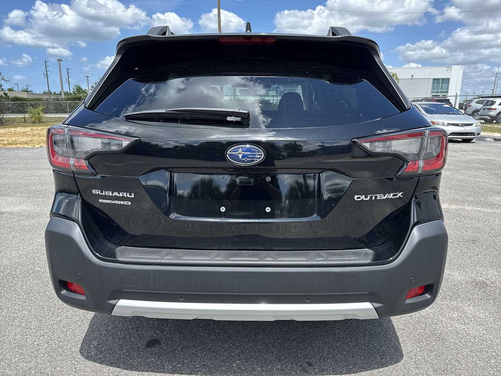 View vehicle photo 5