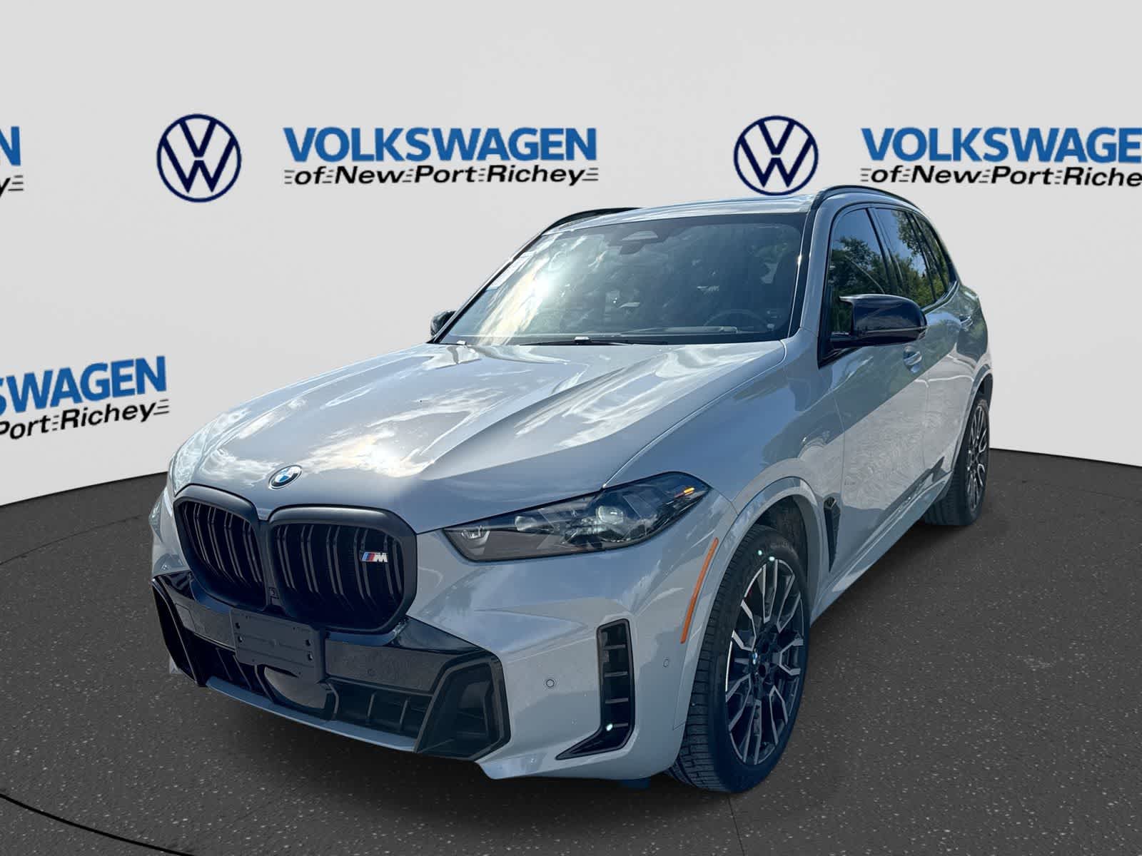 2024 BMW X5 M60i