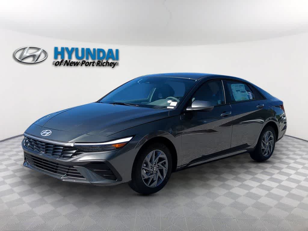 2026 Hyundai Elantra Hybrid