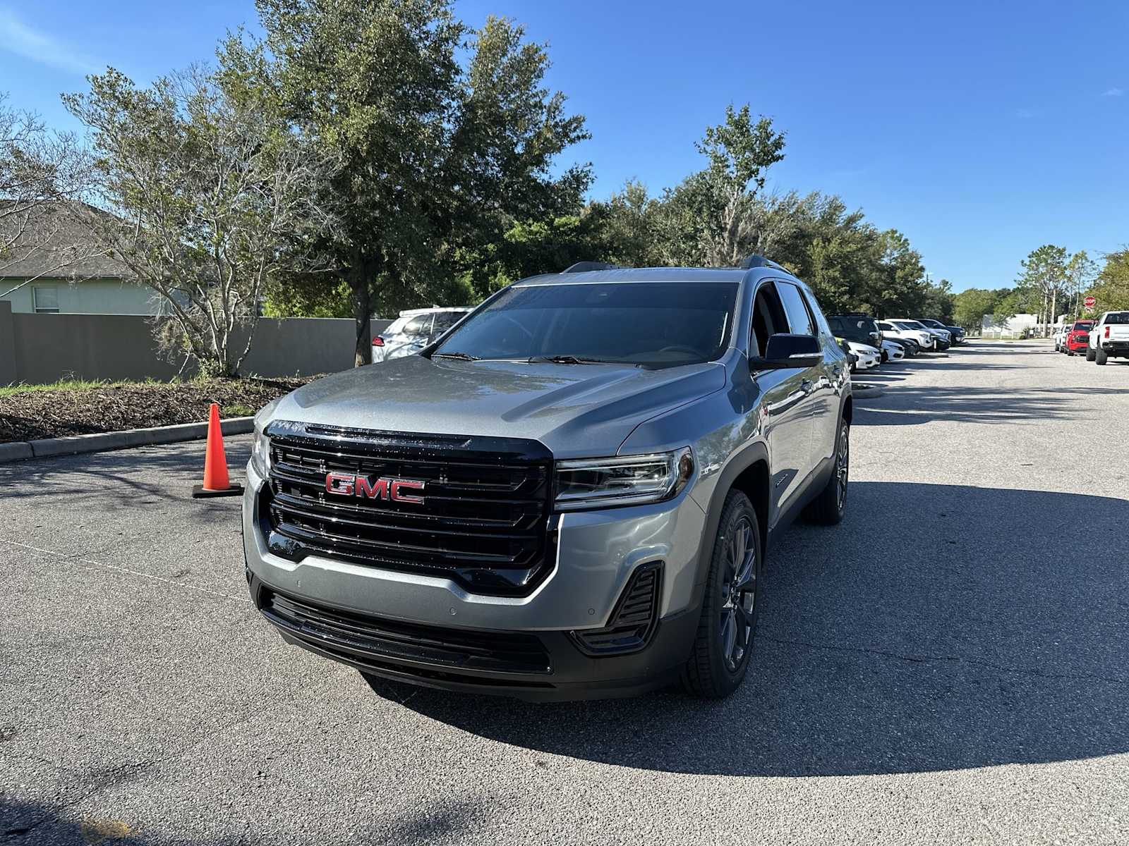 2023 GMC Acadia
