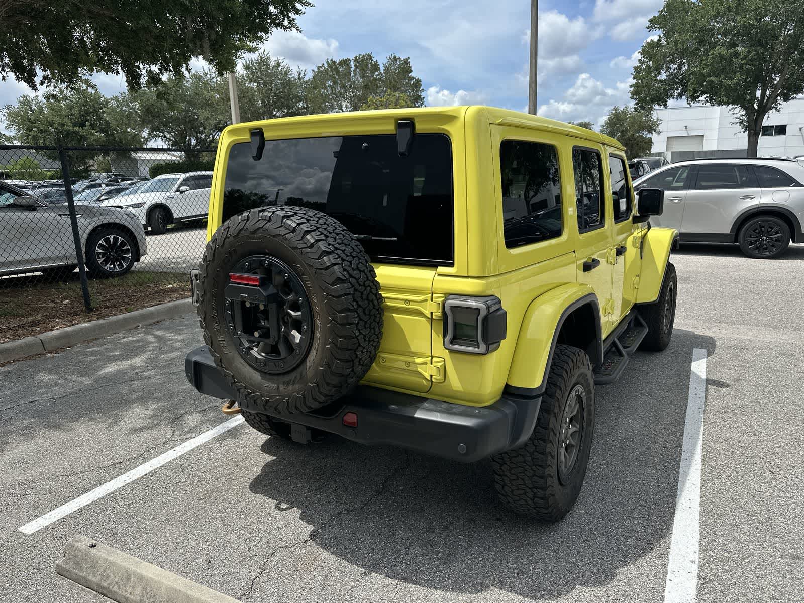 2023 Jeep Wrangler 4-Door Rubicon 392 - Photo 8