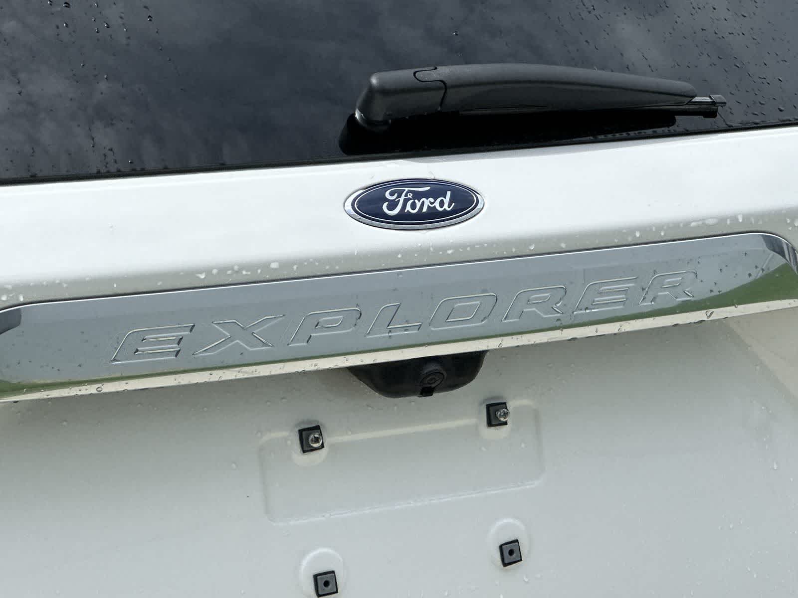 Explorer 様　おまとめ4点 Used Star White Metallic Tri Coat 2022 Ford Explorer Platinum for