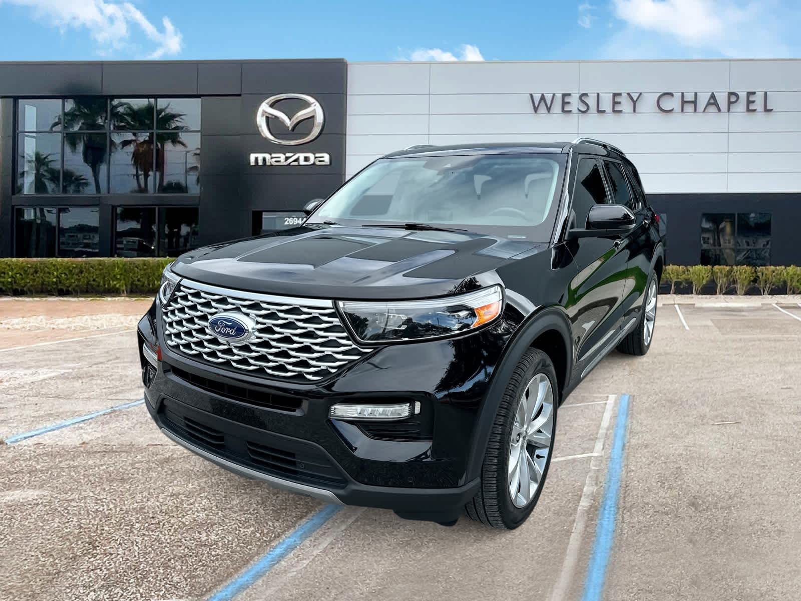 2023 Ford Explorer Platinum