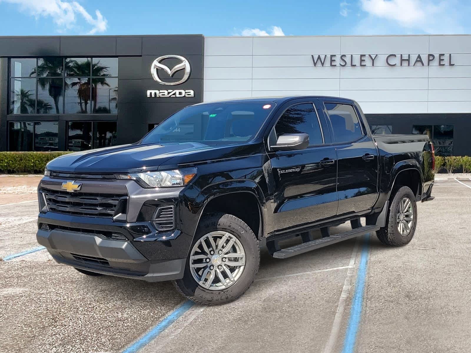 2023 Chevrolet Colorado 2WD LT