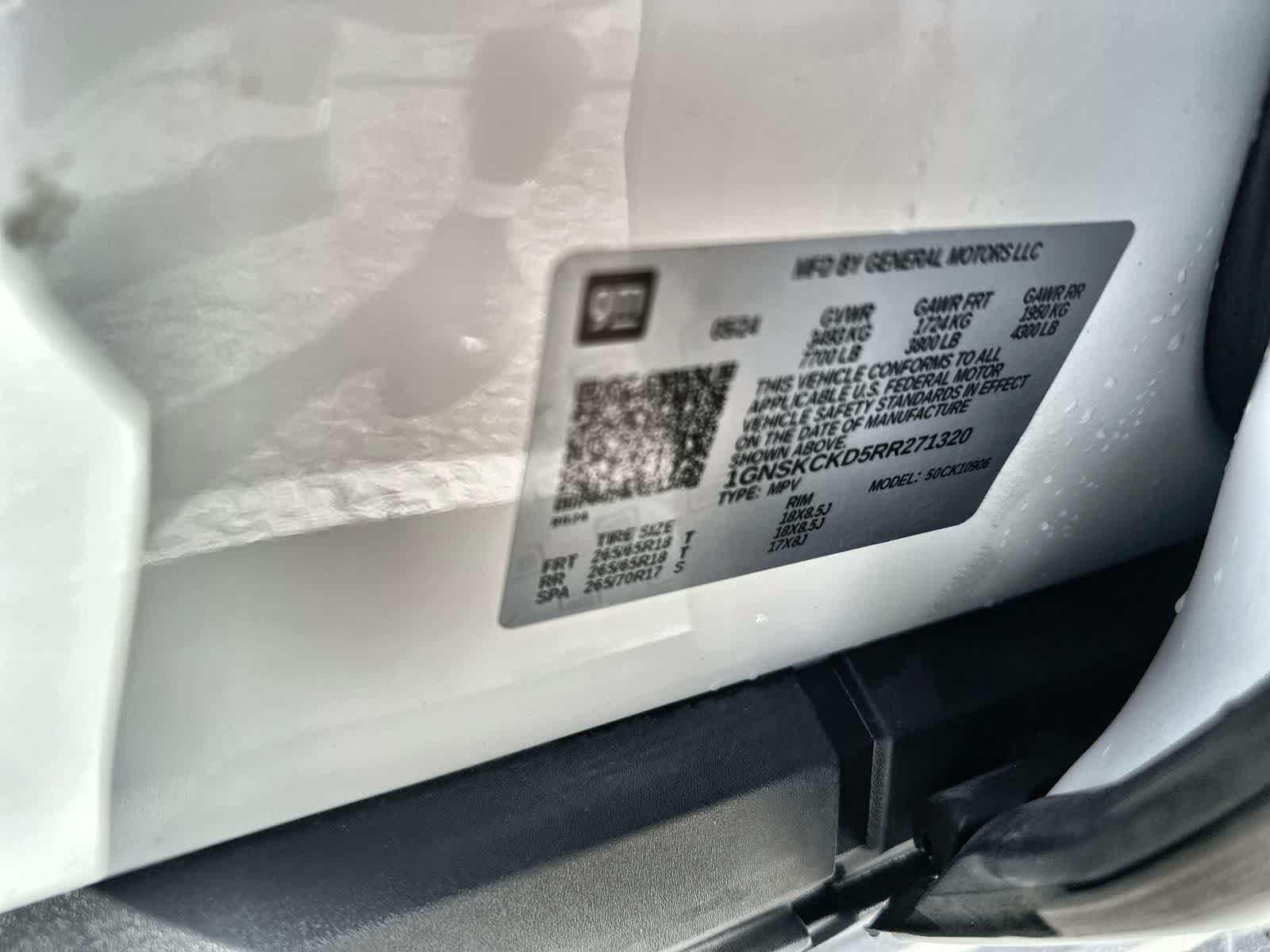 2024 Chevrolet Suburban LT - Photo 24