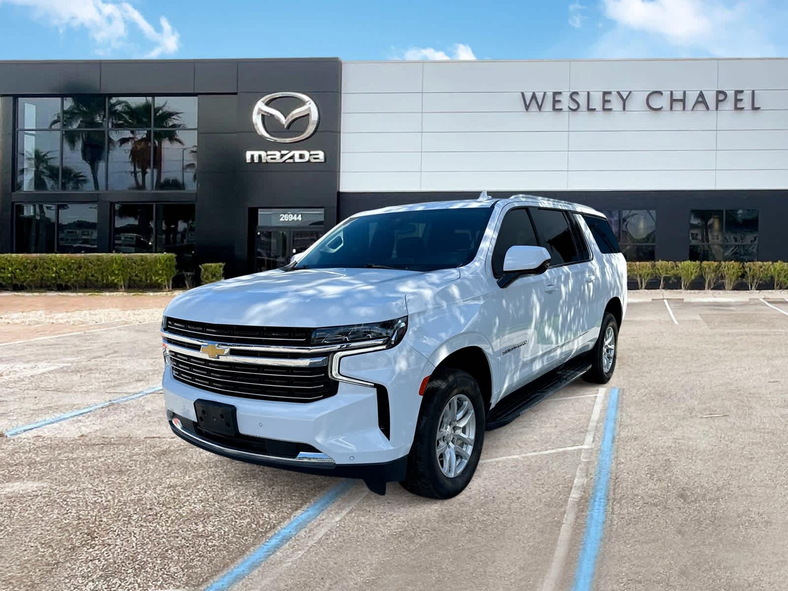 2024 Chevrolet Suburban LT