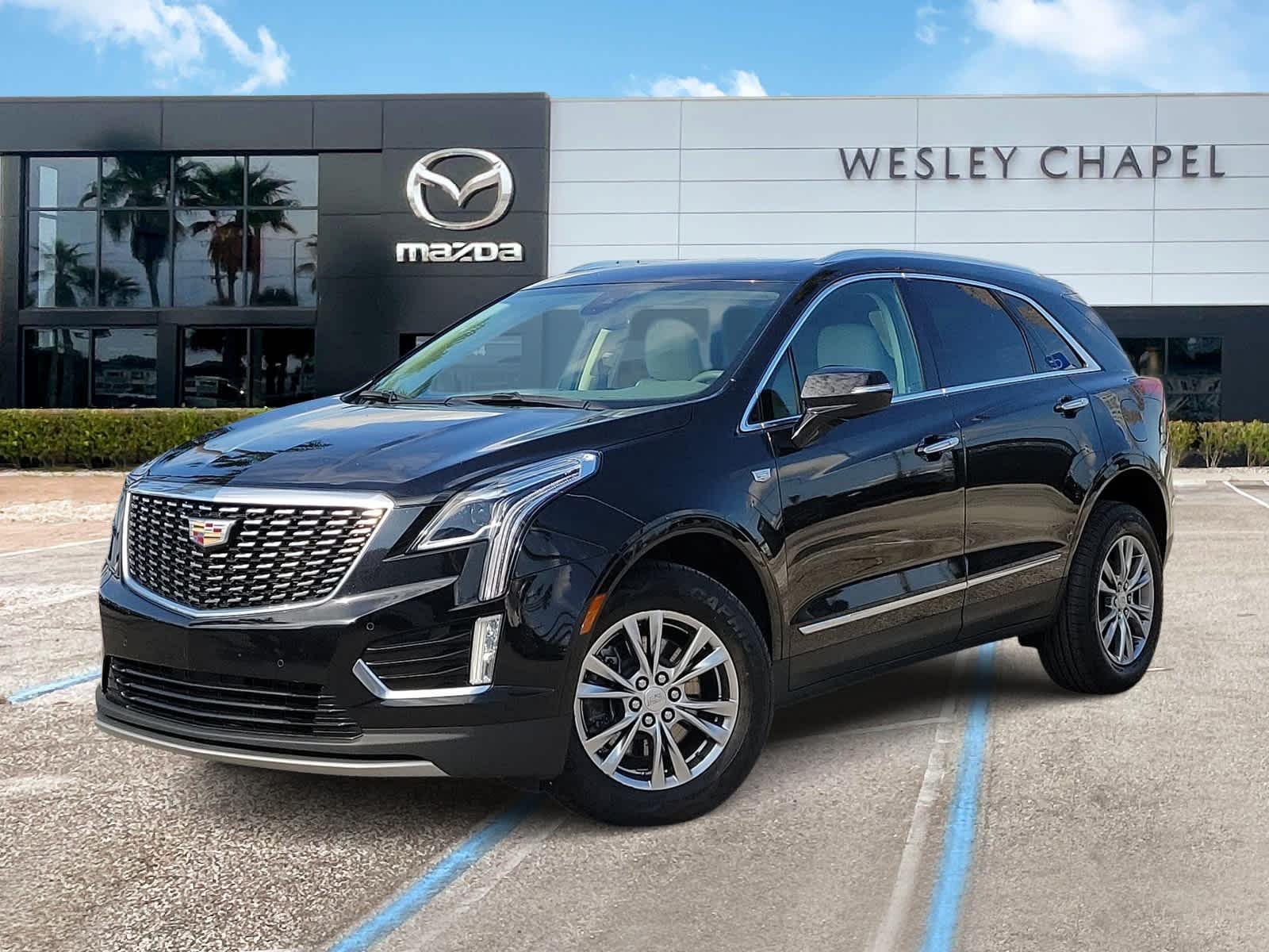 2022 Cadillac XT5 FWD Premium Luxury