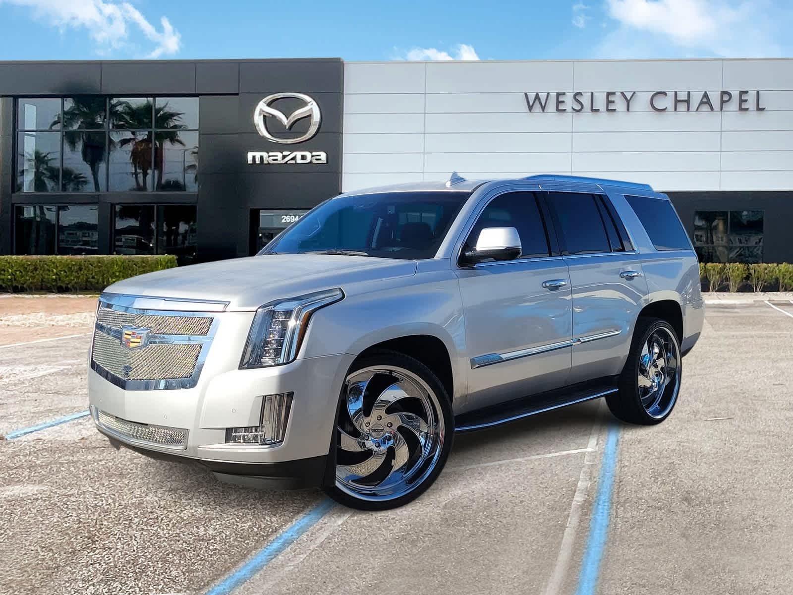 2016 Cadillac Escalade Luxury Collection