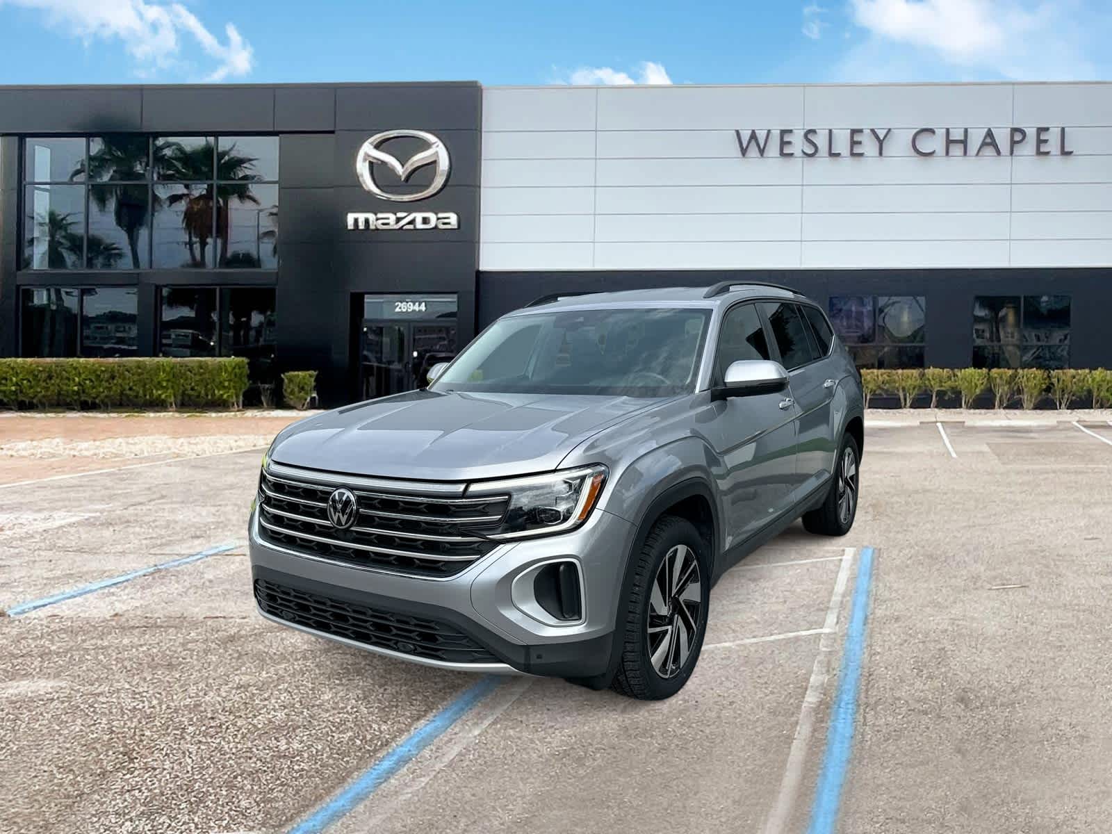 2024 Volkswagen Atlas 2.0T SE w/Technology