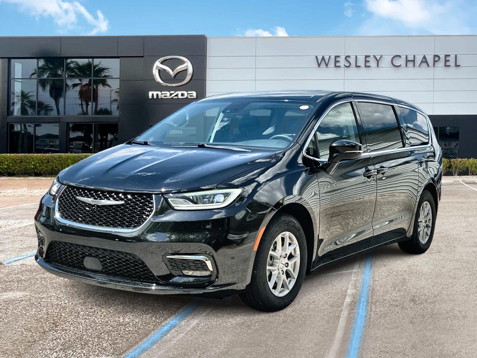 2024 Chrysler Pacifica Touring L FWD