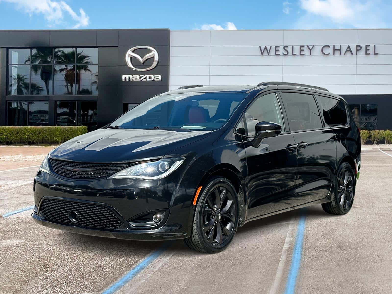 2020 Chrysler Pacifica Rojo S