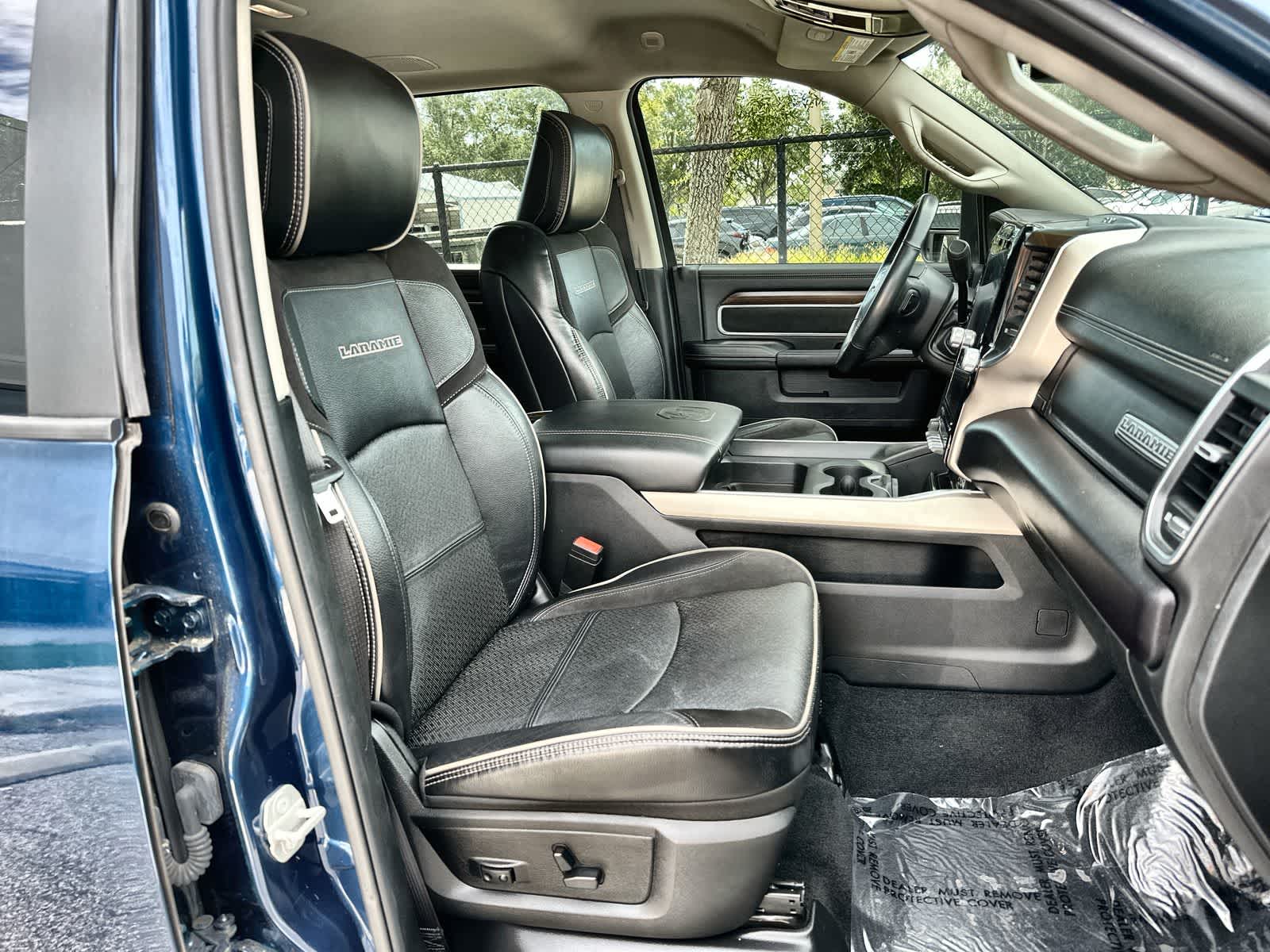 2024 RAM Ram 3500 Pickup Laramie - Photo 9