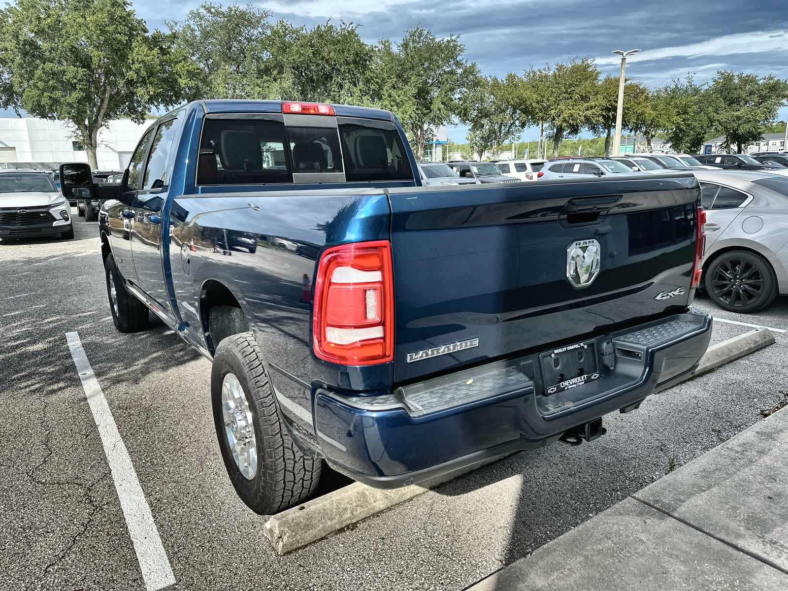 2024 RAM Ram 3500 Pickup Laramie - Photo 6