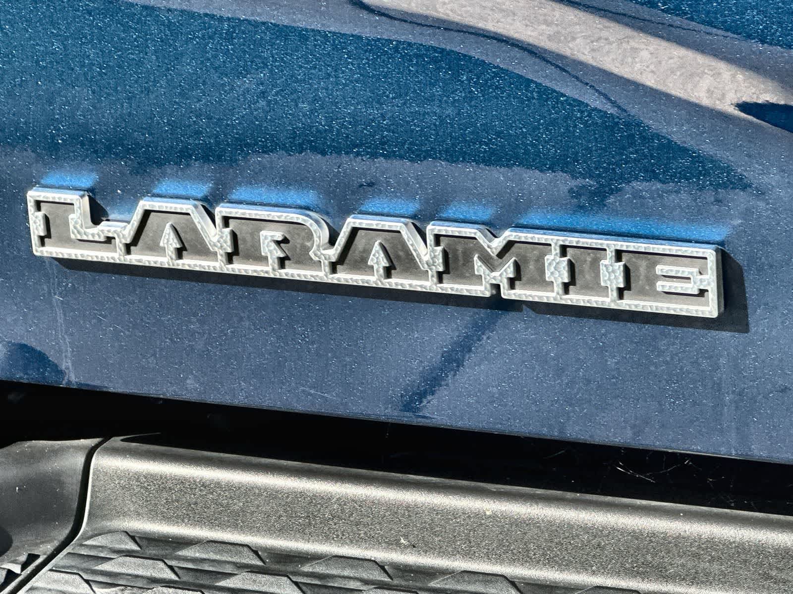 2024 RAM Ram 3500 Pickup Laramie - Photo 14