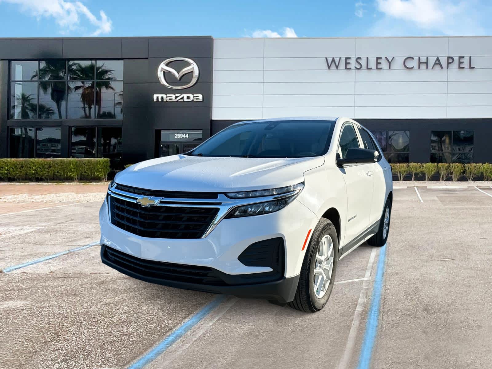 2023 Chevrolet Equinox LS
