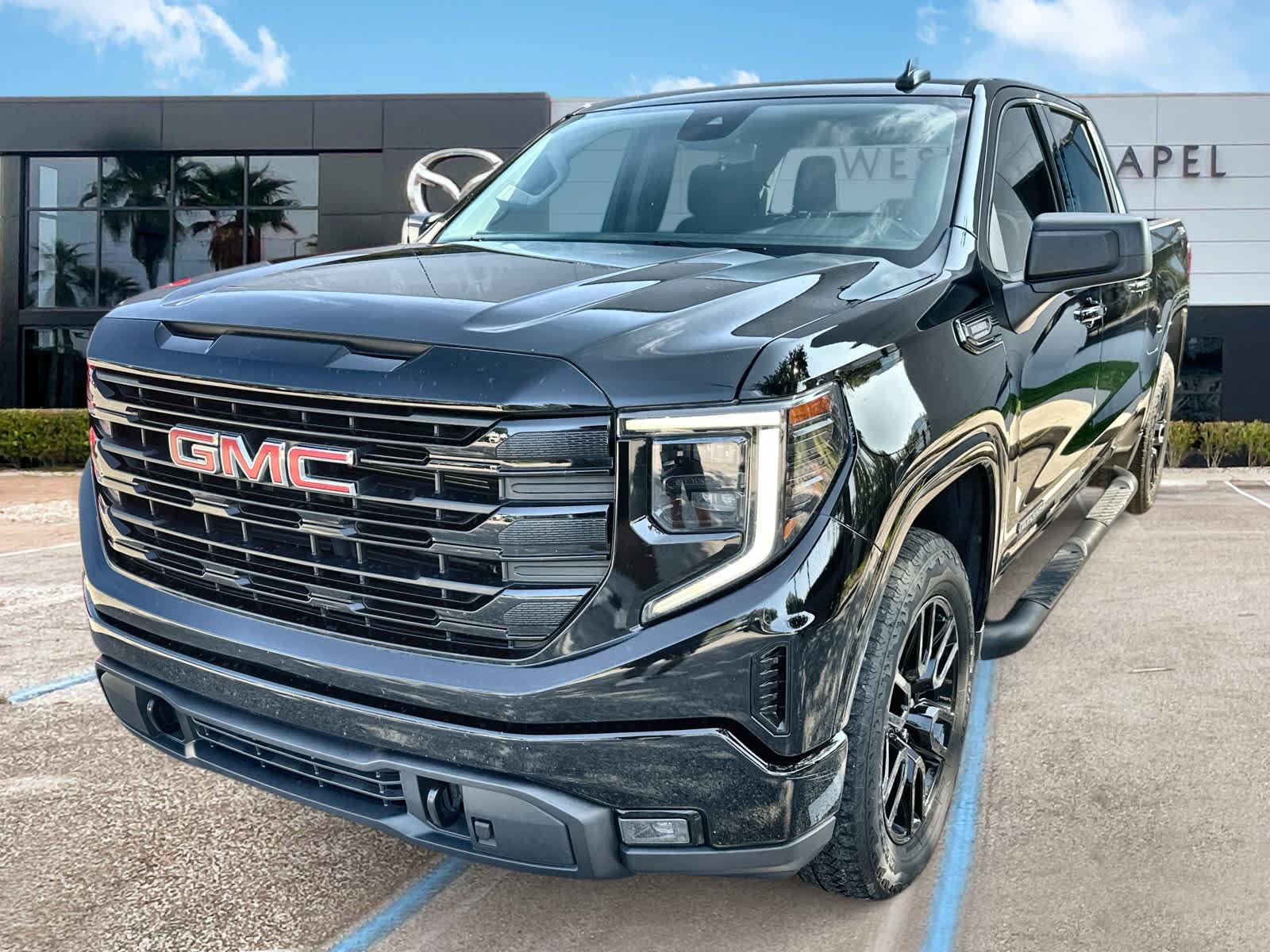 2023 GMC Sierra 1500 Elevation