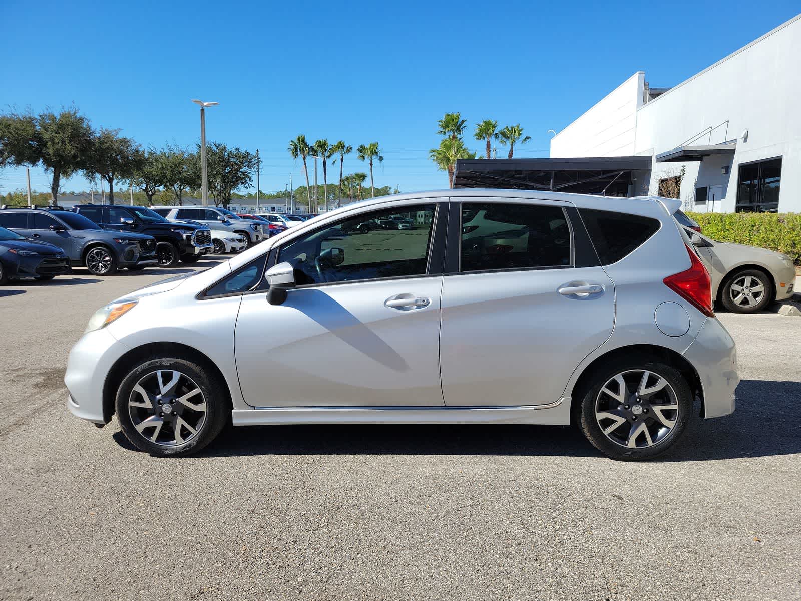 Used 2015 Nissan Versa Note SR with VIN 3N1CE2CP0FL434257 for sale in Wesley Chapel, FL