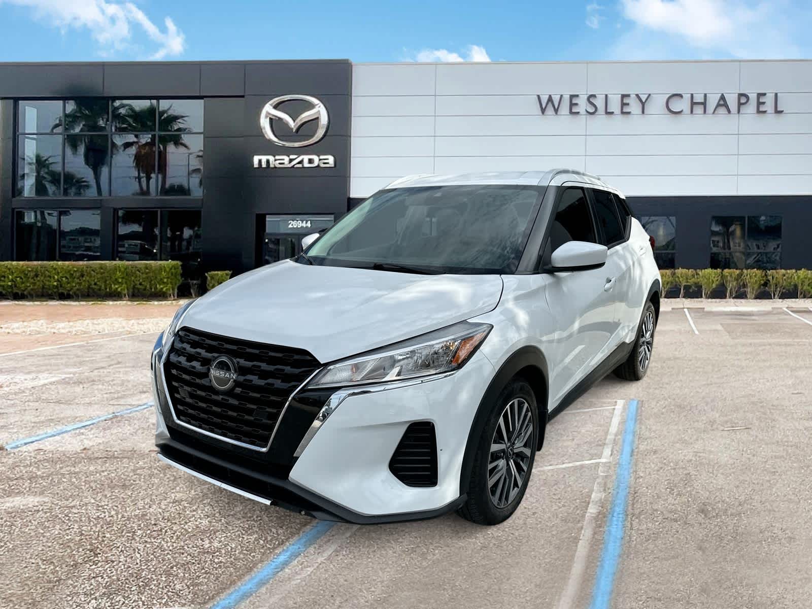 2023 Nissan Kicks SV