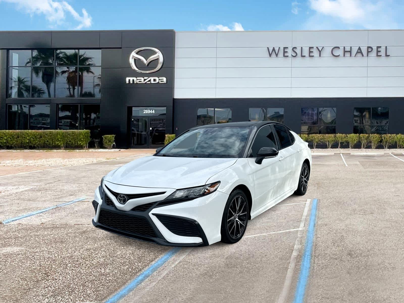 2022 Toyota Camry SE