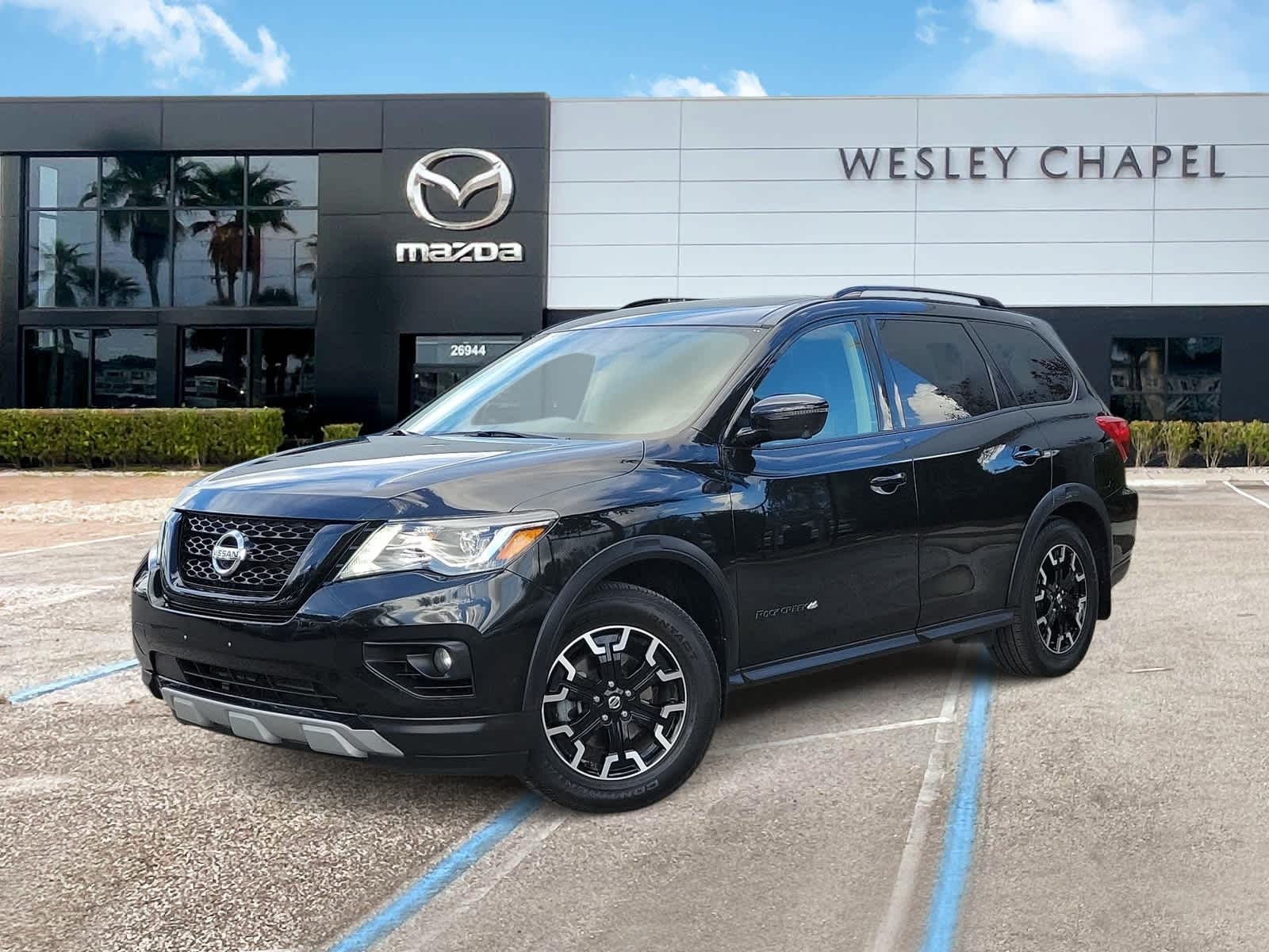 2019 Nissan Pathfinder SL