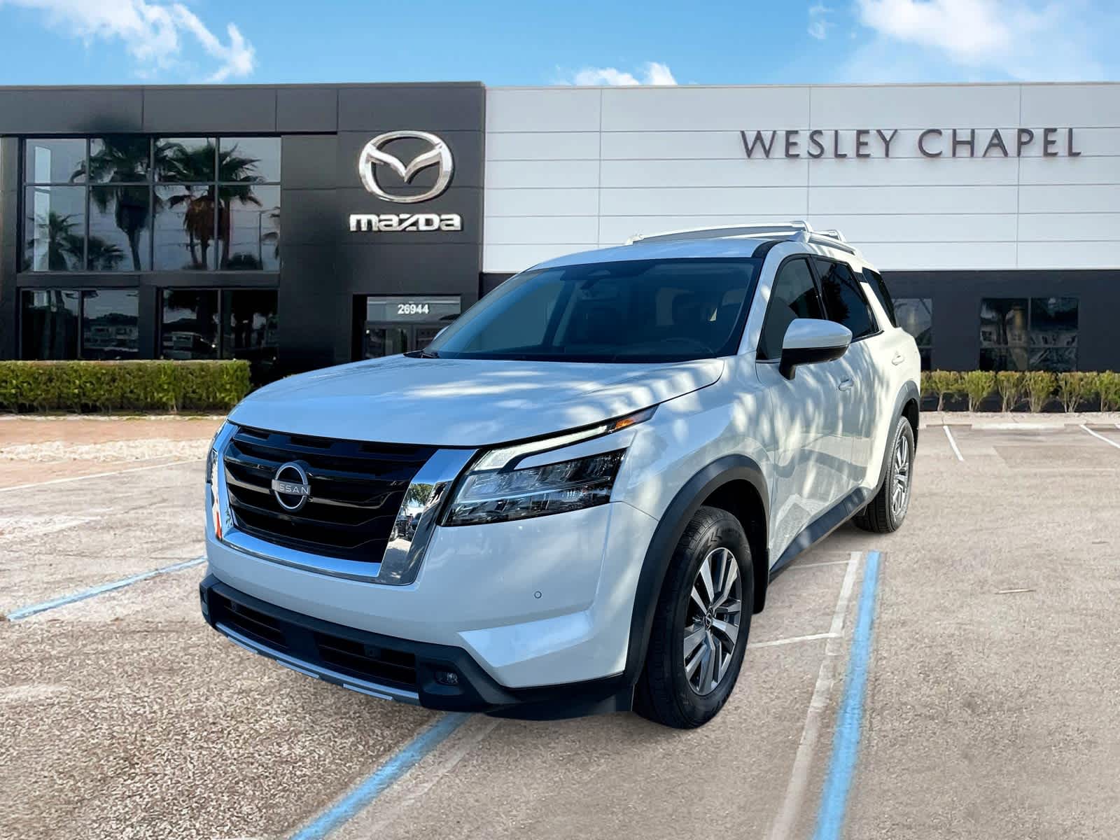 Nissan Pathfinder SL 2023
