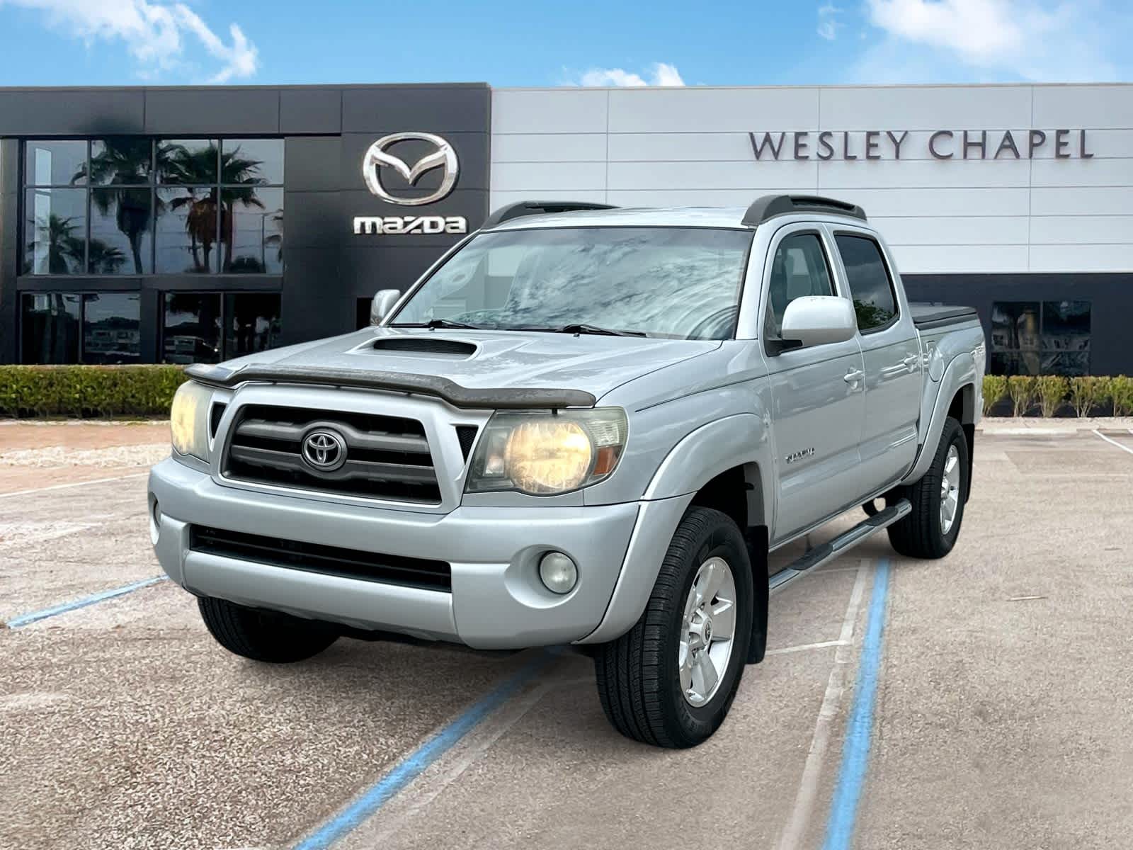 Silver Streak Mica 2010 Toyota Tacoma PreRunner Double Cab V6 Pickup Truck 4X2 5-Speed Automatic