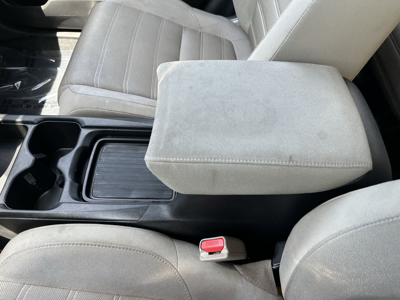 2020 Honda CR-V LX - Photo 17